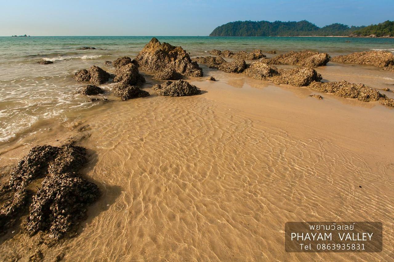 Phayam Valley Koh Phayam Dış mekan fotoğraf